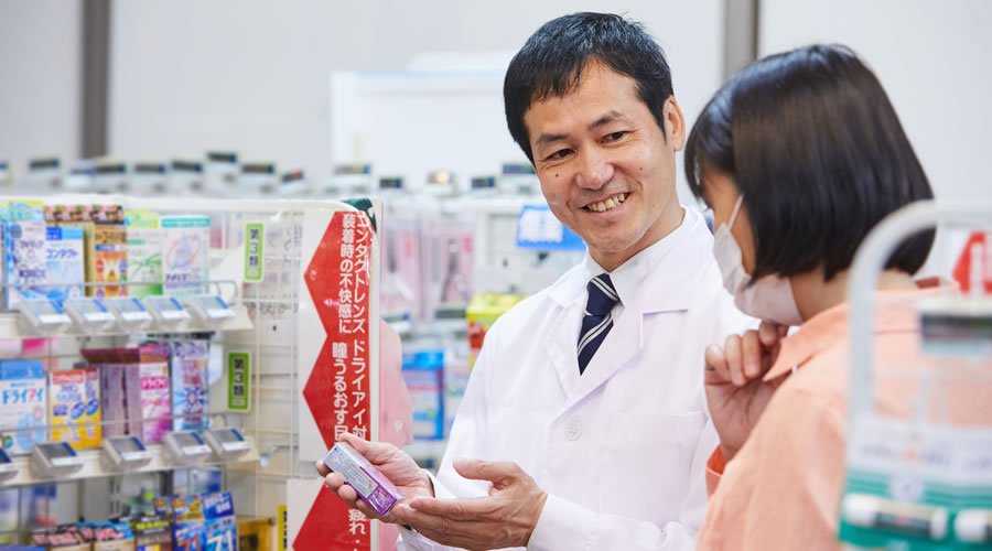 ドラッグストアの薬剤師はきつい?働くメリットややりがいは?