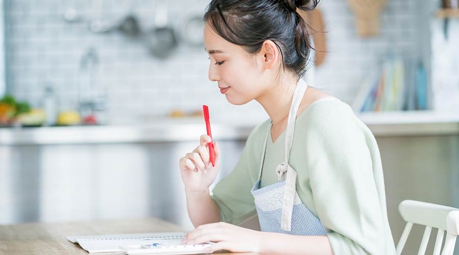 主婦や社会人でも薬剤師になれる？