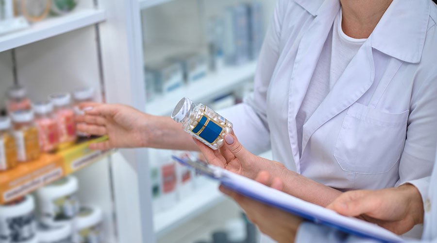チーム医療における薬剤師の役割と課題