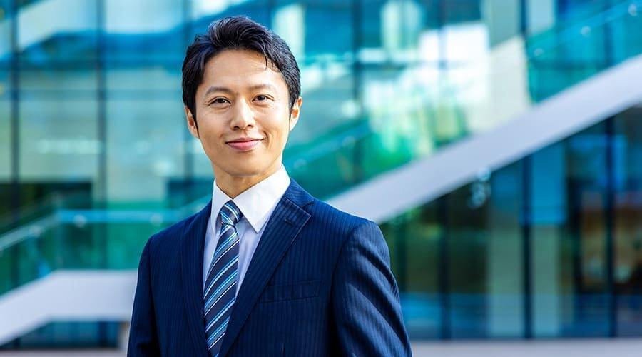 薬剤師が年収アップのための転職を考えたらエージェントに登録しよう