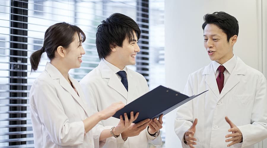 医師・同僚との連携に役立つ！薬剤師が身に付けたい職場コミュニケーション力とは