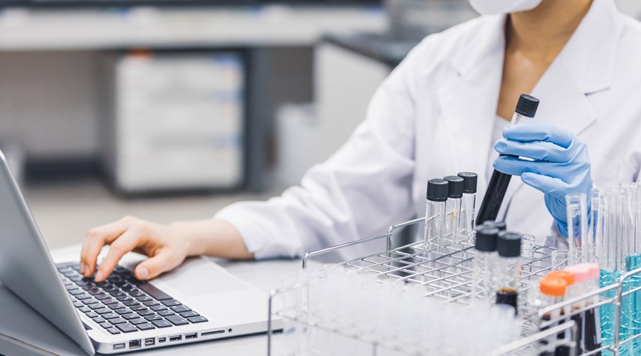 企業薬剤師の6大職種を比較｜仕事内容・必要スキル・年収