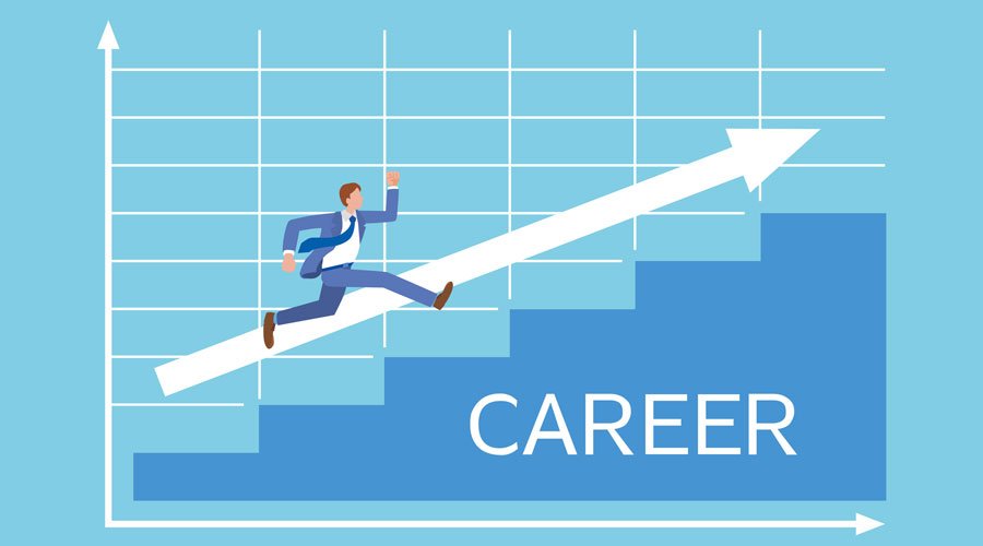 新卒から10年後はどうなる？ 薬剤師年収推移と初任給からの伸び